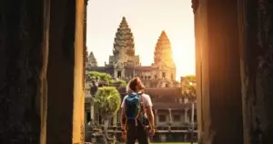ការធ្វើដំណើរតែម្នាក់ឯងនៅកម្ពុជា៖ គន្លឹះសុវត្ថិភាព និងការរៀបចំផែនការ